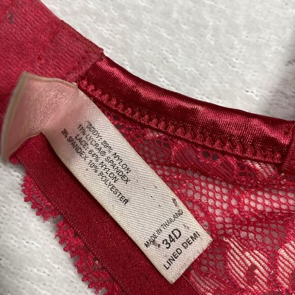 VICTORIA’S SECRET ANGELS Pink Lace Demi Lined Underwire Bra 34D - Picture 8 of 8